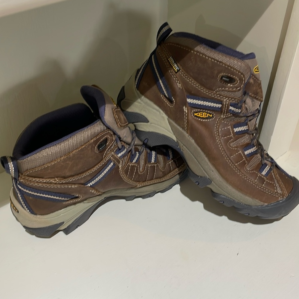 Keen Women's Targhee II Waterproof Mid Hiking Boot